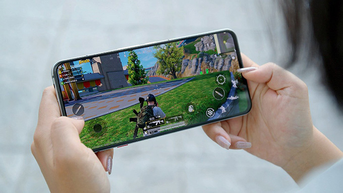 ZTE Nubia Red Magic 7S cày game mượt mà