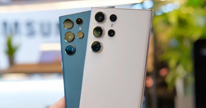 Đánh giá Galaxy S24 Ultra về thiết kế titan