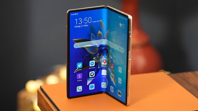 Điện thoại màn hình gập tốt nhất năm 2024 khác?