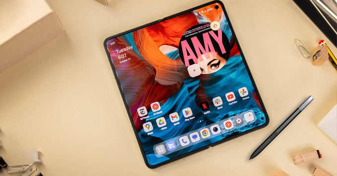 Điện thoại màn hình gập tốt nhất Oneplus Open