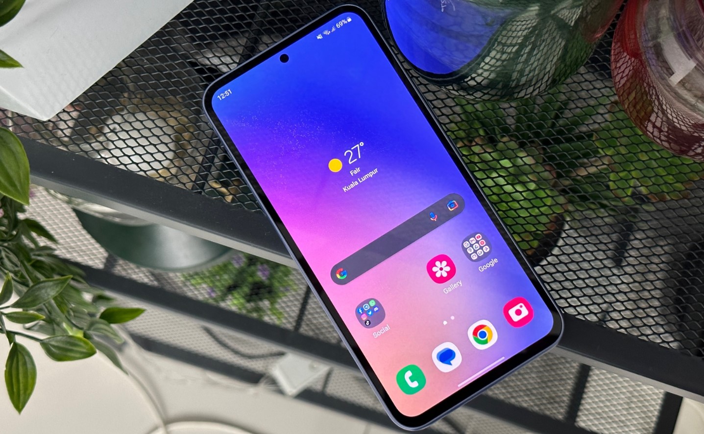 Màn hình đẹp, độ phân giải cao