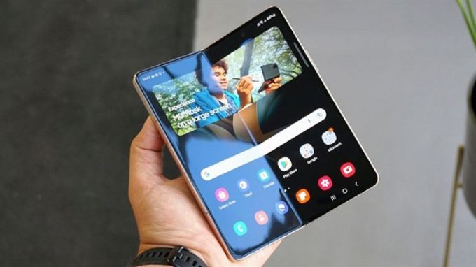 màn hình Galaxy S24 Ultra và Galaxy Z Fold 5