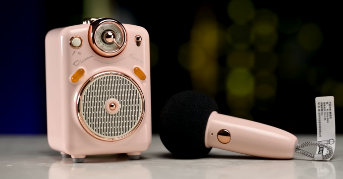 Trải nghiệm loa Bluetooth Karaoke mini Divoom Fairy-OK, giá chỉ từ 1 triệu