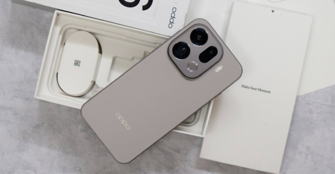 So sánh thiết kế Xiaomi 17 Ultra vs OPPO Find X9 Pro có điểm nhấn gì khác biệt?