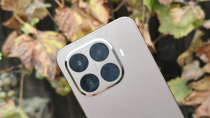 Xiaomi 15T Pro tự hào với hệ thống camera Leica Optical