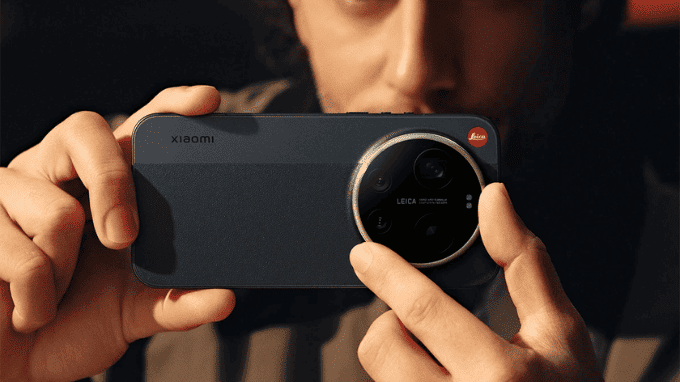 Cơ chế xoay vật lý mang trải nghiệm như máy ảnh Leica