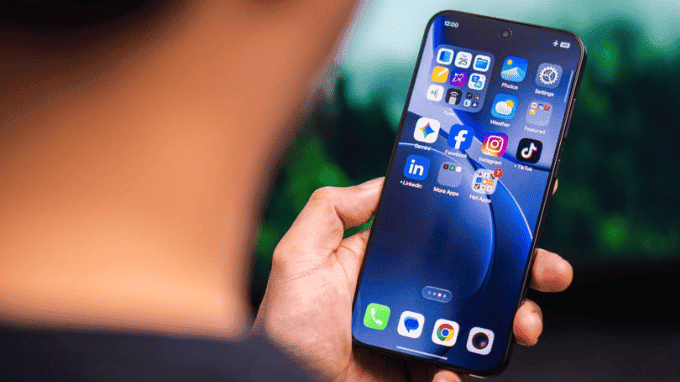 Đa nhiệm mượt mà ngay cả với các ứng dụng nặng