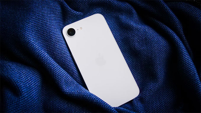 iPhone 16e: Triết lý cân bằng của Apple