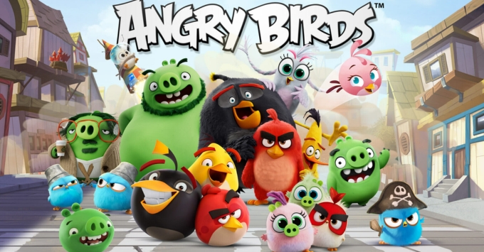 Angry Birds là game tuổi thơ trên điện thoại hay nhất