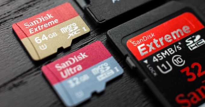 Nên mua thẻ nhớ chuẩn cho điện thoại OPPO từ các thương hiệu SanDisk Extreme hoặc Samsung EVO Plus