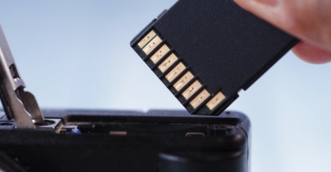 Hướng dẫn 5 bước khắc phục lỗi OPPO không nhận thẻ SD bằng cách Kiểm tra thẻ trên thiết bị khác (Cross-check)