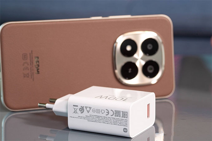 Xiaomi Redmi Note 15 Pro+ 5G sở hữu pin 6.500 mAh