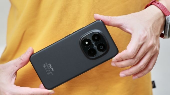 Thiết kế Redmi Note 15 Pro