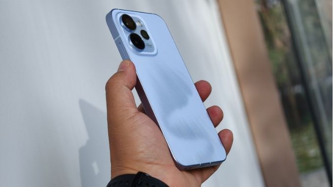 Hiệu năng của Oppo Reno15 và Samsung Galaxy S24