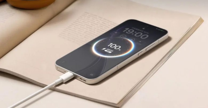 Pin và sạc OPPO Reno15 và Samsung Galaxy S25 sử dụng được bao lâu sạc có nhanh không?