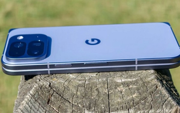 Google Pixel 11 Pro Fold sẽ được trang bị pin có thể tháo rời