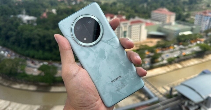 Honor X9c thuộc Top điện thoại chip Snapdragon 6 Gen 1 mạnh mẽ trong năm 2026