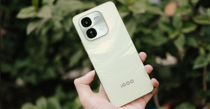 Vivo iQOO Z9x 5G thuộc Top điện thoại chip Snapdragon 6 Gen 1 mạnh mẽ trong năm 2026