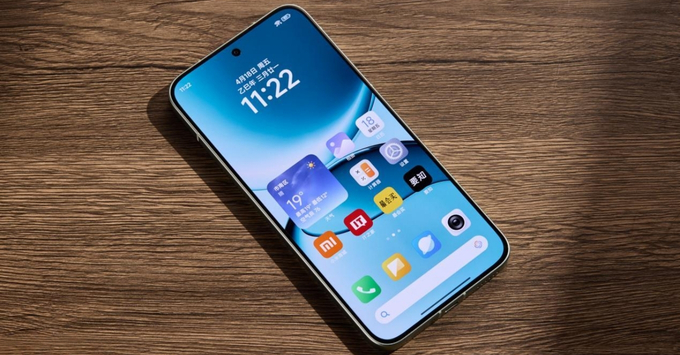 Màn hình Xiaomi 17 Ultra Leica Edition cũ hiển thị có sắc nét và cảm ứng còn mượt mà?