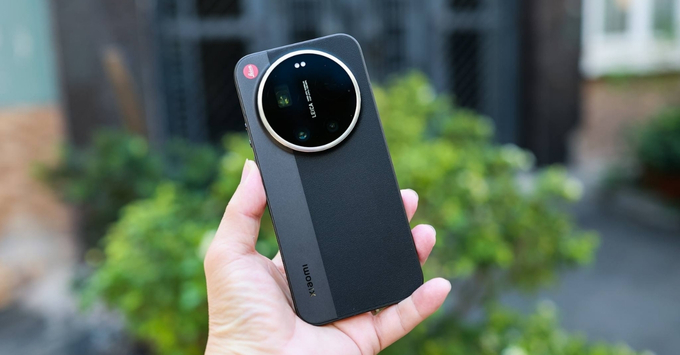 Đánh giá thiết kế Xiaomi 17 Ultra cũ ngoại hình còn đẹp và bền bỉ như mới không?