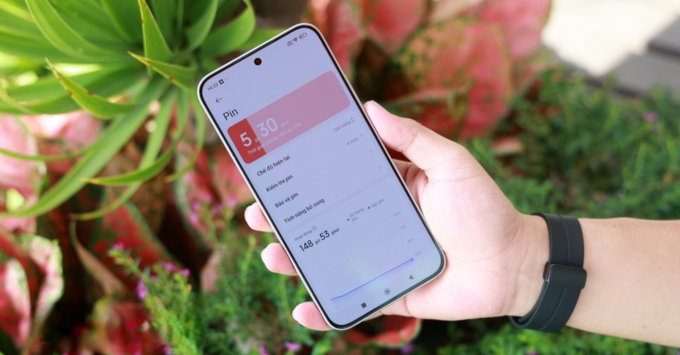 Pin 6800 mAh trên Xiaomi 17 Ultra chơi game được bao lâu?