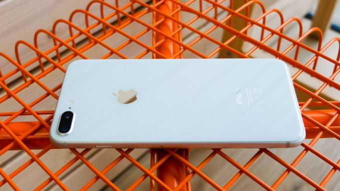 iPhone 8 Plus cho thời lượng sử dụng pin lâu hơn
