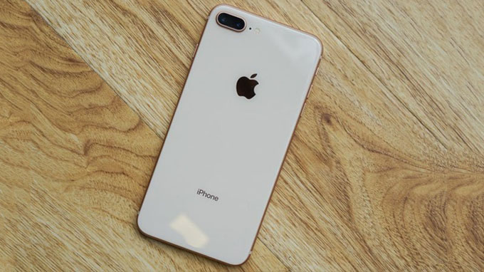 iPhone 8 Plus 64GB Quốc tế 99% - Trắng bạc – Táo Xanh