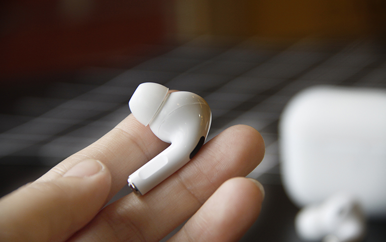 Những điều cần biết về AirPods Pro 2 của Apple: Khi nào ra mắt, giá bán và tính năng