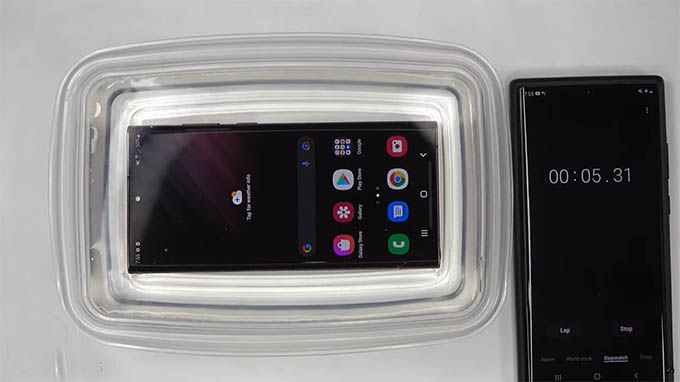 Kiểm tra độ bền Galaxy S22 Ultra 5G với nhiều thử thách khắc nghiệt