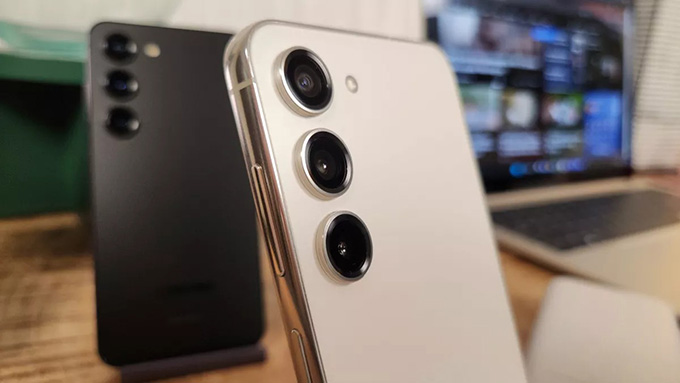 Camera giữ nguyên, phần mềm cải thiện