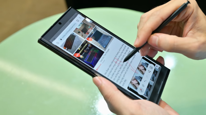 Galaxy S23 Ultra khác biệt với S Pen tiên tiến