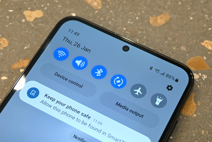 Goole Pixel 7 Pro có bị Galaxy S23 lật đổ về màn hình và âm thanh