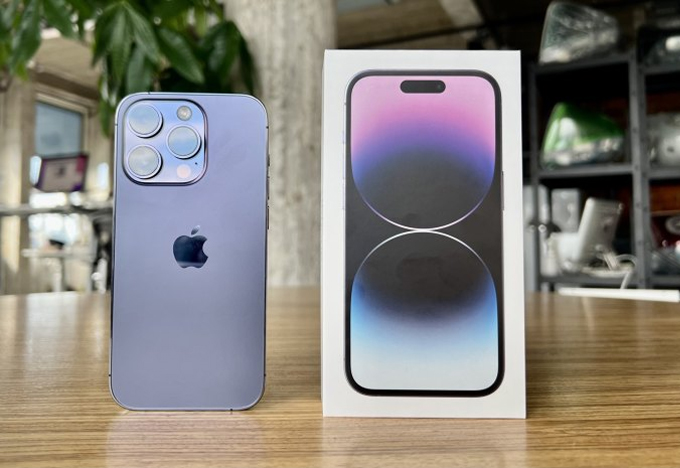 iPhone nhỏ gọn tốt nhất iPhone 14 Pro