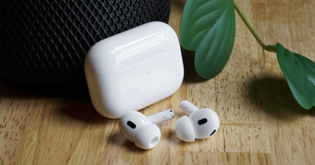 Quên Vision Pro đi - Apple đang phát triển AirPods với máy ảnh và kính thông minh