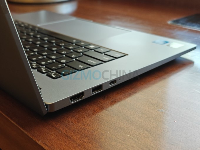 Kết nối, Cổng và Tính năng của Inbook Y2 Plus