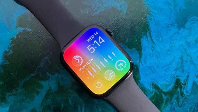 Apple Watch Series 8