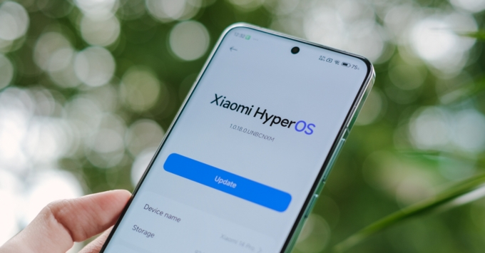 Samsung Galaxy S25 Plus và Xiaomi 14 Pro dung lượng pin