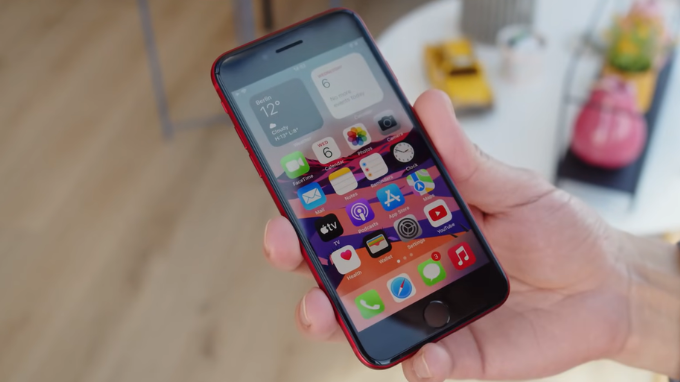 Dung lượng pin iPhone SE 2022 sẽ gây thất vọng