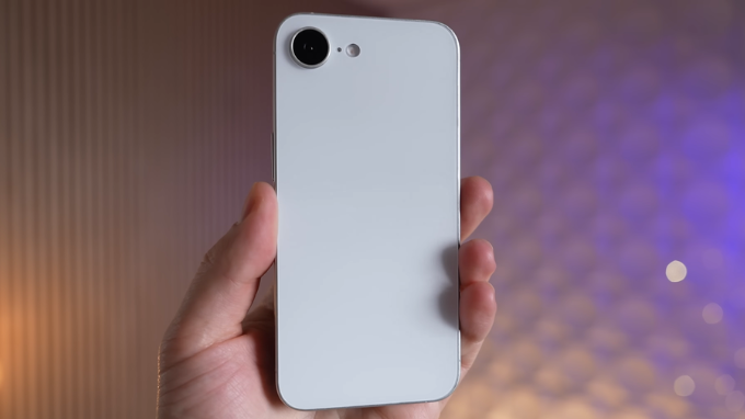 Thiết kế iPhone 16e là một bước tiến mới