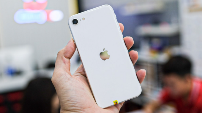 Thiết kế iPhone SE 2022 với nét đẹp cổ điển