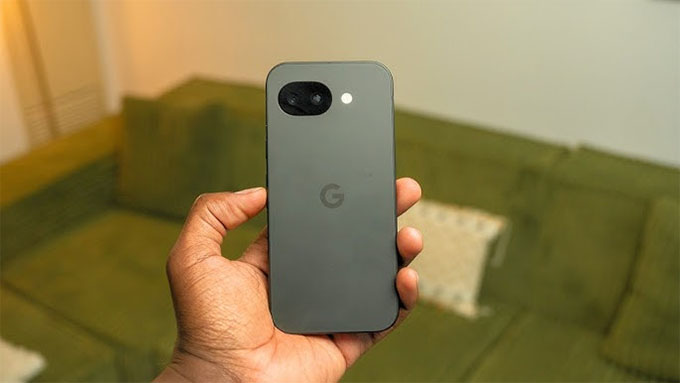 Pixel 10a màu Obsidian