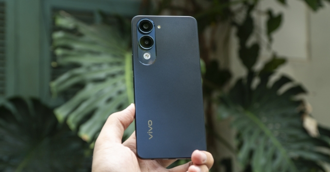 vivo Y04 4GB thuộc top Smartphone cho người lớn tuổi: Dễ dùng, pin trâu, giá rẻ (2026)