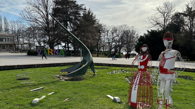 Ảnh chụp camera chính HDR trên Galaxy S23 Ultra kém nổi bật