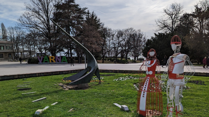 Ảnh chụp camera chính HDR trên Pixel 7 Pro khá tối