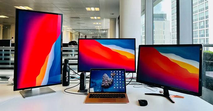 Cách kết nối hai hoặc nhiều màn hình ngoài với MacBook thông qua 17 in 1 Baseus