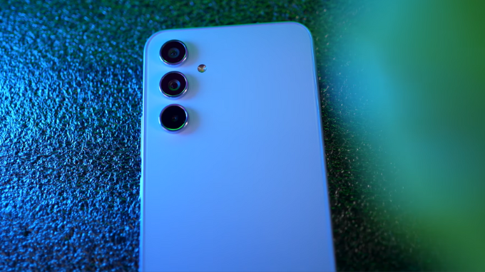 Cụm camera vừa vặn của Galaxy A54 5G