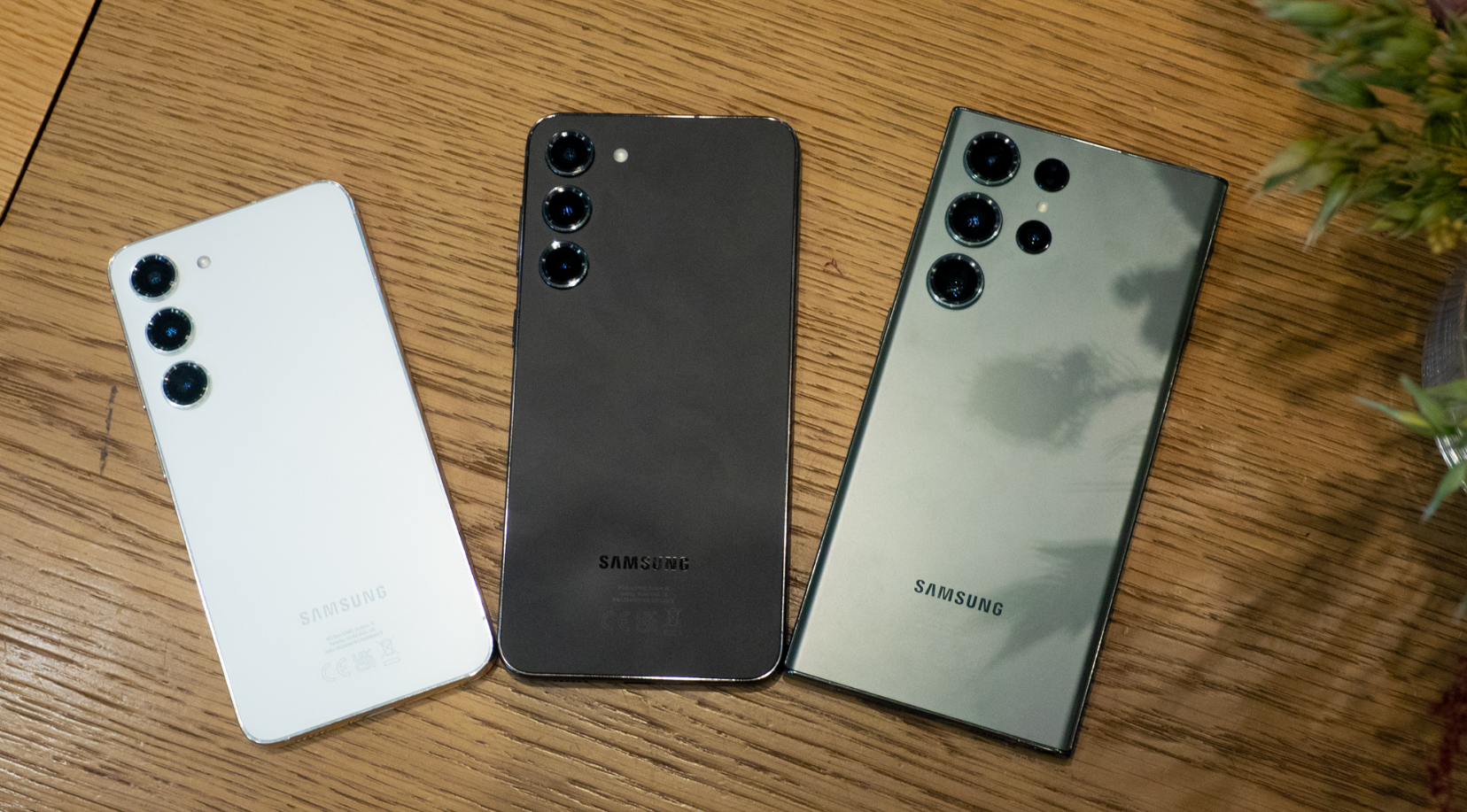 Nhờ chip Snapdragon 8 Gen 2 từ Qualcomm nên Galaxy S23 series đã thực sự mạnh hơn người tiền nhiệm khi chơi game.