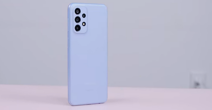 Mua Galaxy A23 128GB, chip 'Rồng' giá chỉ hơn 4 triệu có đáng?