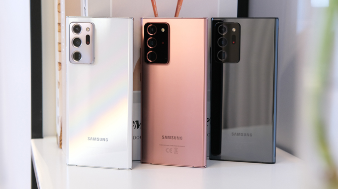 Thiết kế rộng lớn của Galaxy Note 20 Ultra