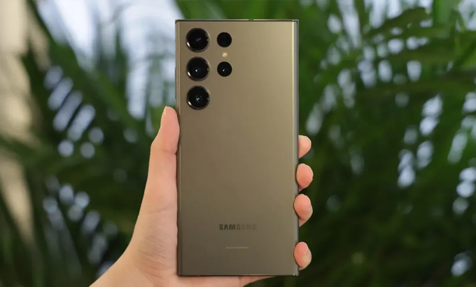 Điện thoại 512GB trong tầm giá từ 20 đến 30 triệu đồng Samsung S23 Ultra 512GB